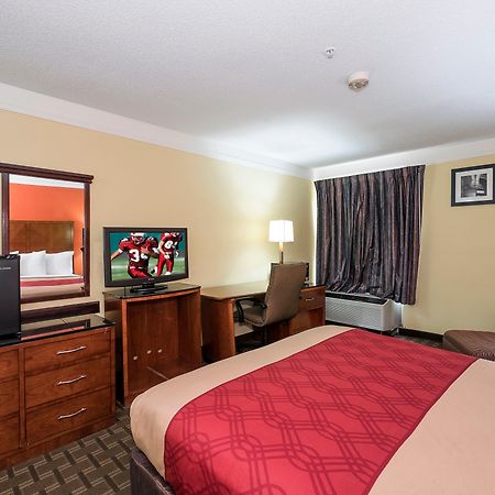 Red Roof Inn & Suites Madison, Ga Экстерьер фото